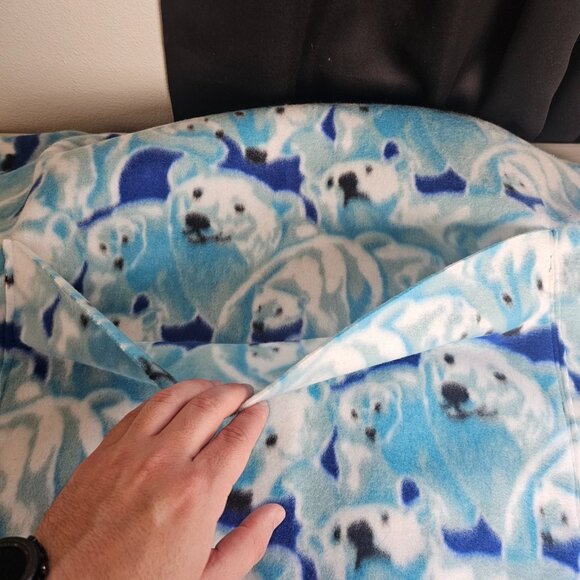 Polar Bear Fleece Panel W42" L71" w Sewn Pocket Craft Apron Blanket Blue White - Picture 2 of 5